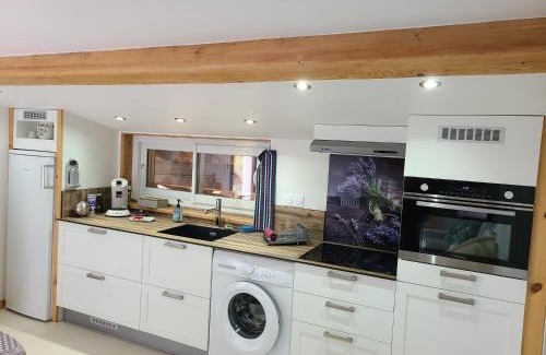 Mirepoix Apartment | - - - - -Les Colombages - - - - Chambre d'hôtes-Gîte- Classement Gîte 3 étoiles