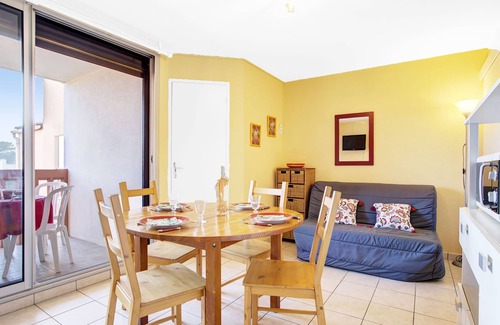 Les Arenes Apartment | Les Coraux by Interhome