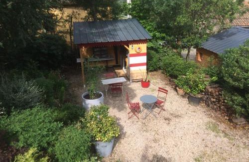 Mons House | Les deux chemins