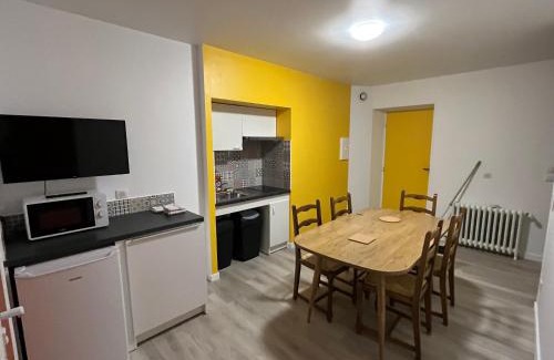 Mazerolles Apartment | Les gîtes de Mazélise