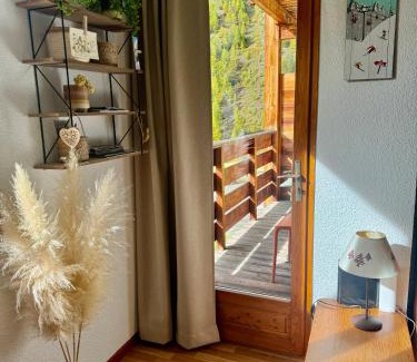 Arvieux Apartment | Les granges d'Arvieux vue sur le Queyras