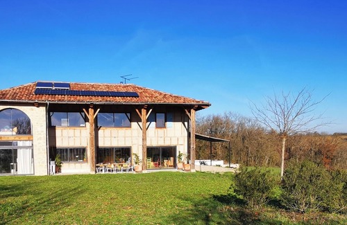 Roquevidal Villa | Les Jardins de Roquevidal. Maison Calme en Campagne, Idéale Pour Famille/amis