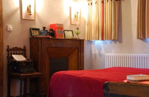 Obermodern-Zutzendorf House | Les Lettres de mon Moulin - Jules Verne room