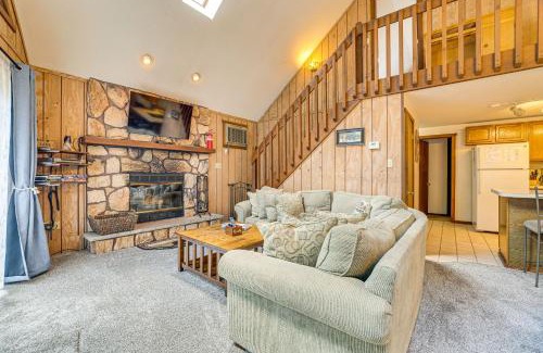 Greentown House | Less Than 1 Mi to Lake Wallenpaupack Poconos Cabin Rental