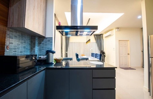 Bang Sare Villa | Level Flow pool villa Pattaya