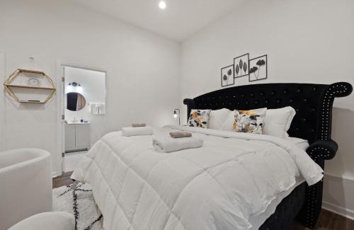 Church Street House | Lexington Luxury l 4BR 3BA