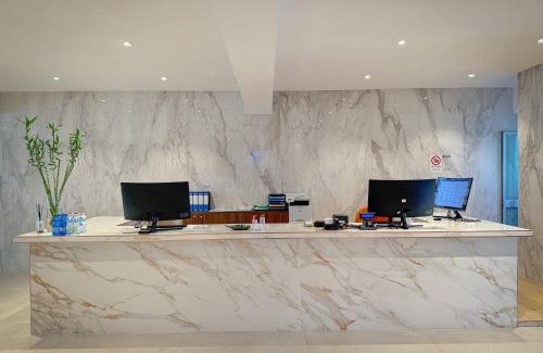 Garegnano Hotel | Lh HOTELS