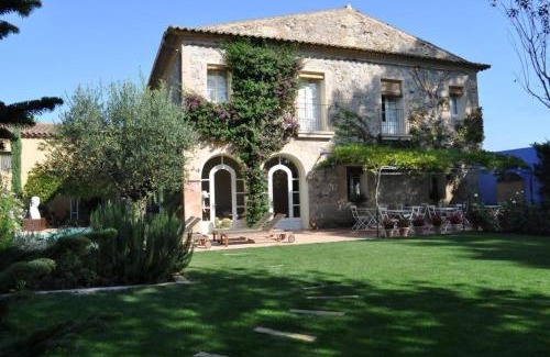 Torroella de Fluvia Bed & Breakfast | LHort de Sant Cebrià