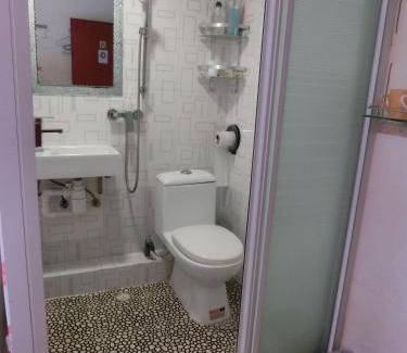 Tsim Sha Tsui House | Li Cheng Guesthouse