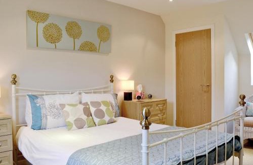 West Laroch House | Lia Fail