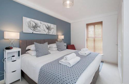 Portishead Apartment | Liberty Suite Apartment