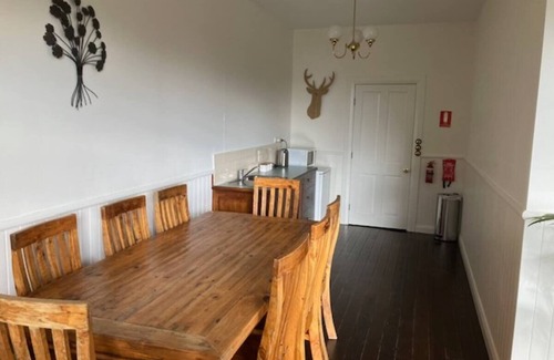 Hamilton House | Library Cottage