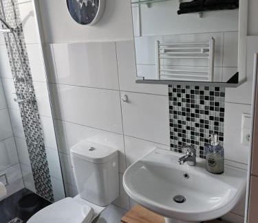 Heppens Apartment | Liebevoll eingerichtete Ferienwohnung - Zentrale Lage - Netflix & Paytv