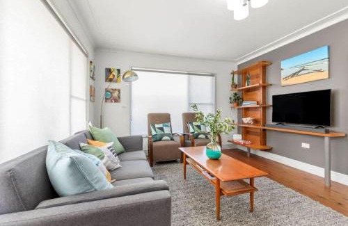 Burrill Lake House | Life is Better at the Lake - close to lake & beach