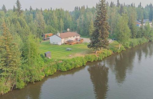 College House | Life is Better on the River