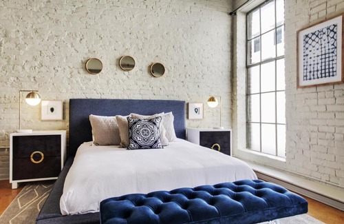 Arts/Warehouse District Apartment | LiivUP Warehouse Apartments