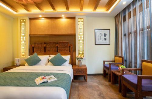 Dayan Old Town House | Lijiang Listen Deer Snow Mountain Viewing Guesthouse