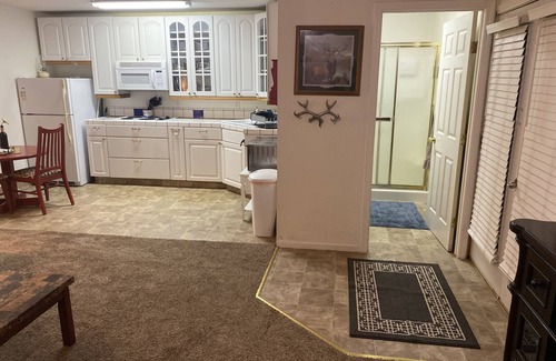 Mariposa Apartment | Lil Buck small loft 31 day+ stays only