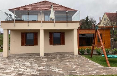 Keszu Apartment | Lila akác vendégház
