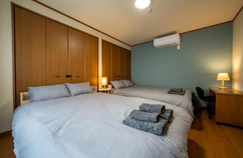 Chuo-ku Apartment | Lilac