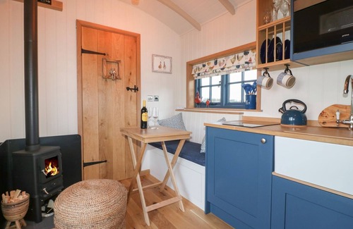 Redmile Cottage | Lillie's Shepherds Hut at Shepherds Lodge