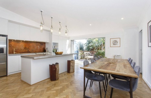 South Fremantle Apartment | Lilly`s Cottage - 3bdrm Heritage House, South Fremantle
