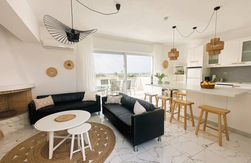 Tingaki Villa | Lilu Villa 2 with Private Pool