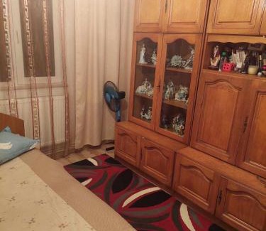 Lupeni Apartment | Lily Ap