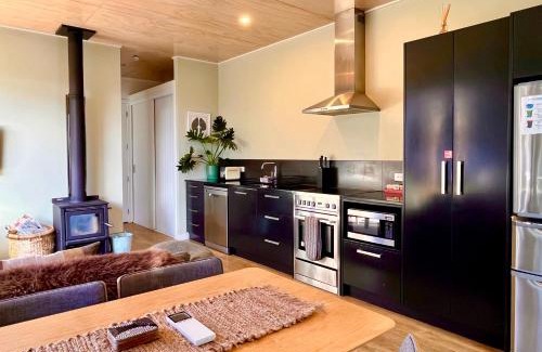 Lake Tekapo House | Lily Cottage - Lake Tekapo