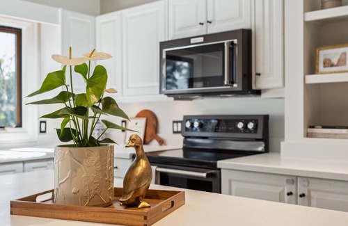 Lake of Bays Cottage | Lily’s Lake House - Luxury Cottage Experience