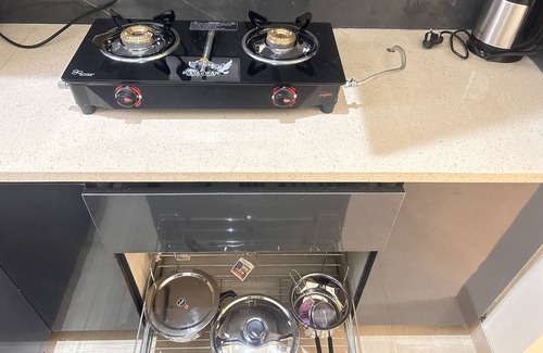 Sector 39 Hotel | Lime Tree 1BHK Service Apartment