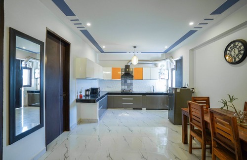 Gurugram Bed & Breakfast | Lime Tree 2Bhk Serviced Apartment