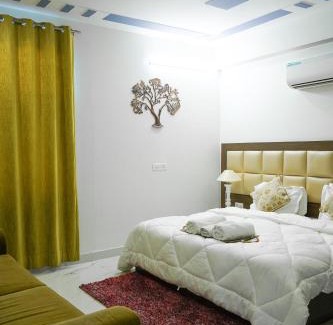 Gurugram Apartment | Lime Tree Service Apartment - Near Artemis Hospital ,Gurgaon