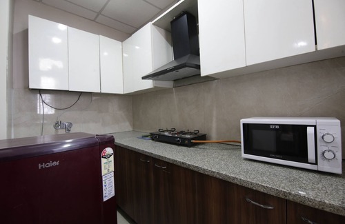 Gurugram Apartment | Lime Wood Stay - Studio Apartment