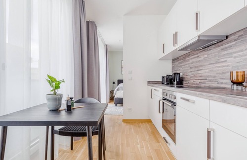 Innere Vorstadt Apartment | Limehome Dresden Wallstraße