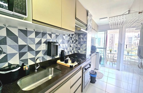 Atalaia Apartment | Lindo Apartamento com Vista Panorâmica ao Mar com 2/4 Climatizados na Atalaia