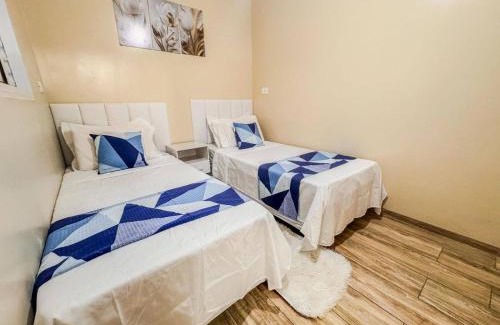 Ourinhos House | Lindo sobrado no centro, ar cond e vaga