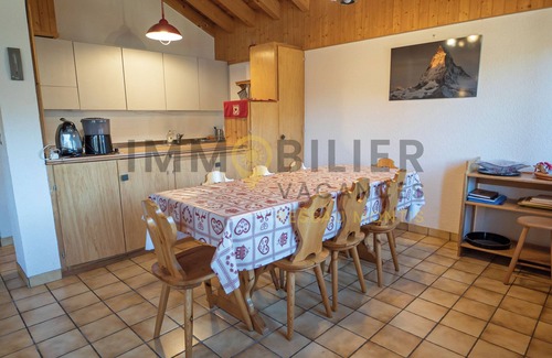 St. Luc Apartment | Linen is not included in the service. We provide, if desired, linen packages including bed linen, ba