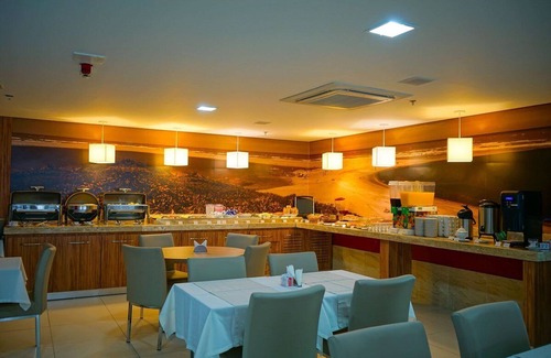 Centro House | Linhares Conforto Prime Hotel