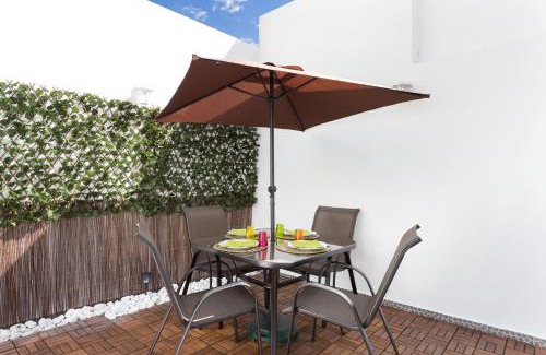 Sao Domingos de Benfica Apartment | Lisbon Zoo House II