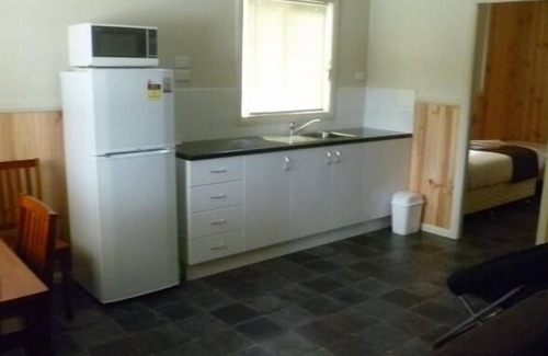 Bowenfels RV Rental | Lithgow Tourist and Van Park