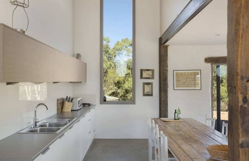 Shepherds Flat House | Lithia Guest House ~ Daylesford Region ~ Stylish Country Living