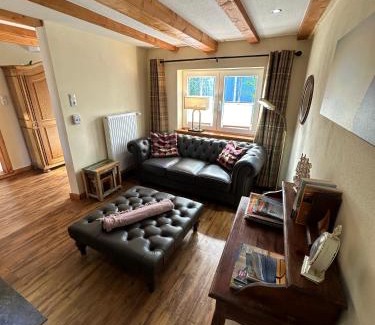 Daenschendorf Apartment | Little Blue Cottage #9