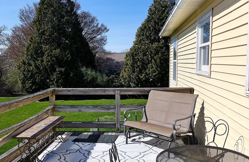 Little Compton House | Little Compton Summer Escape, 5 min from the beach