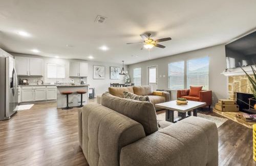 Little Elm House | Little Elm Getaway