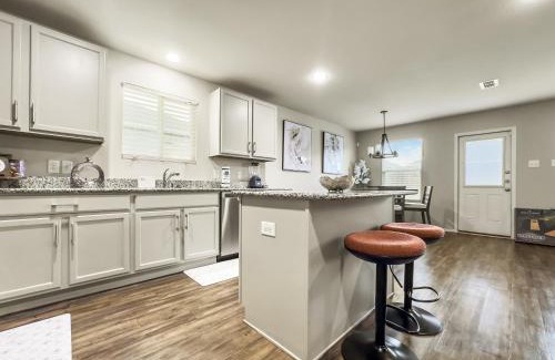 Little Elm House | Little Elm Getaway