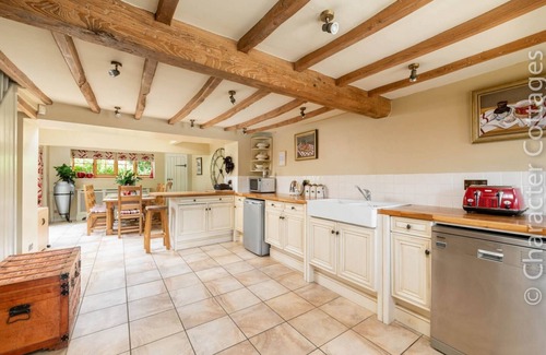 Broadway Cottage | Little Gables