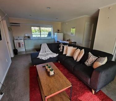 Papamoa Beach House | Little Gem in Papamoa