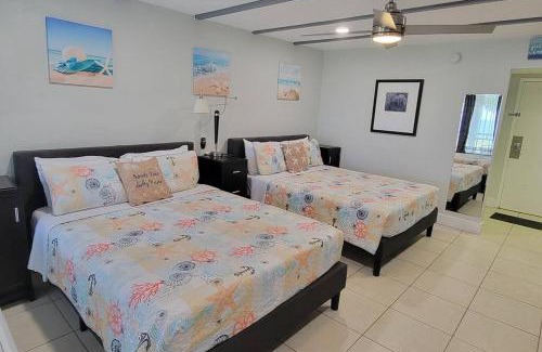 Ruskin Apartment | Little Harbor Resort #206 Tampa Bay FL Beach, Bayview, 2 Pools