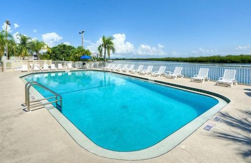 Ruskin Apartment | Little Harbor Resort #206 Tampa Bay FL Beach, Bayview, 2 Pools